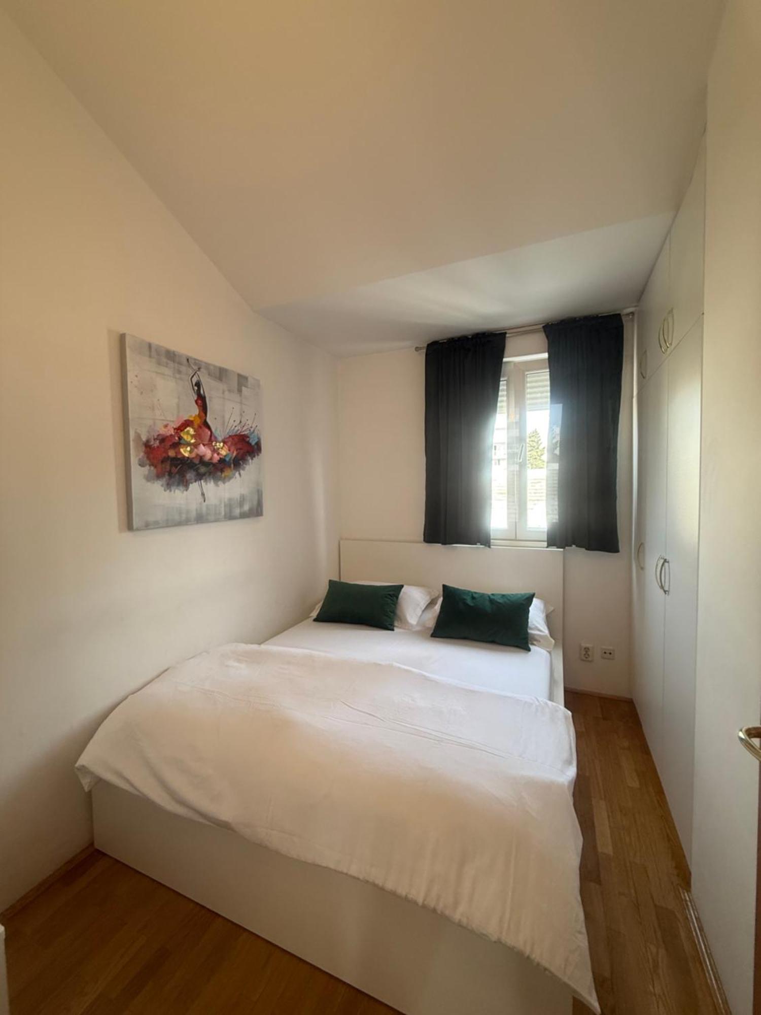 Apartment My Place สปลิท ภายนอก รูปภาพ